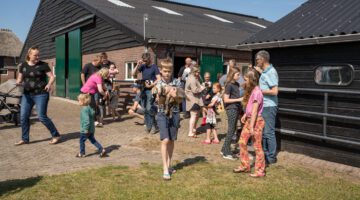 Dieren voeren bij Het Varsenerveld? Dat kan 4 dagen in de week!